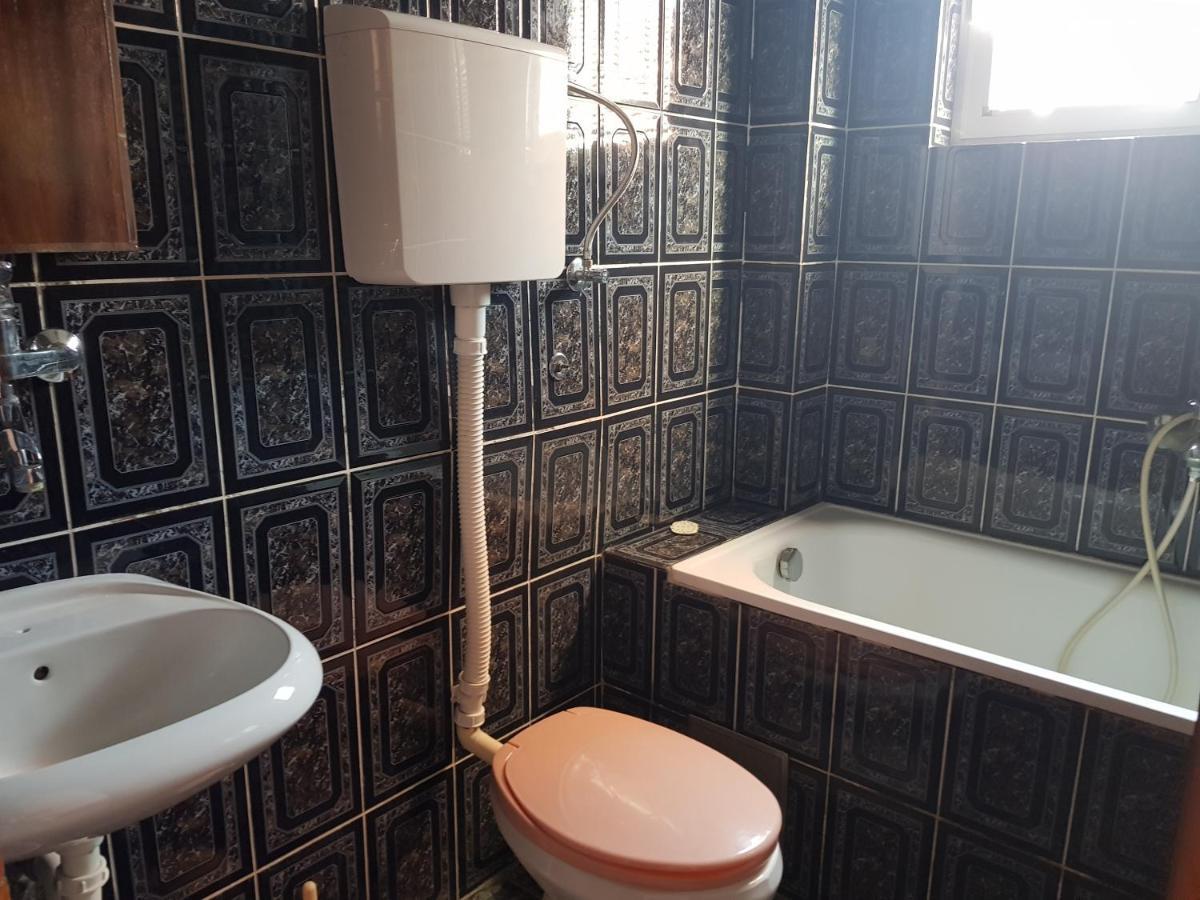 Apartments Drobni Pijesak Petrovac 客房 照片