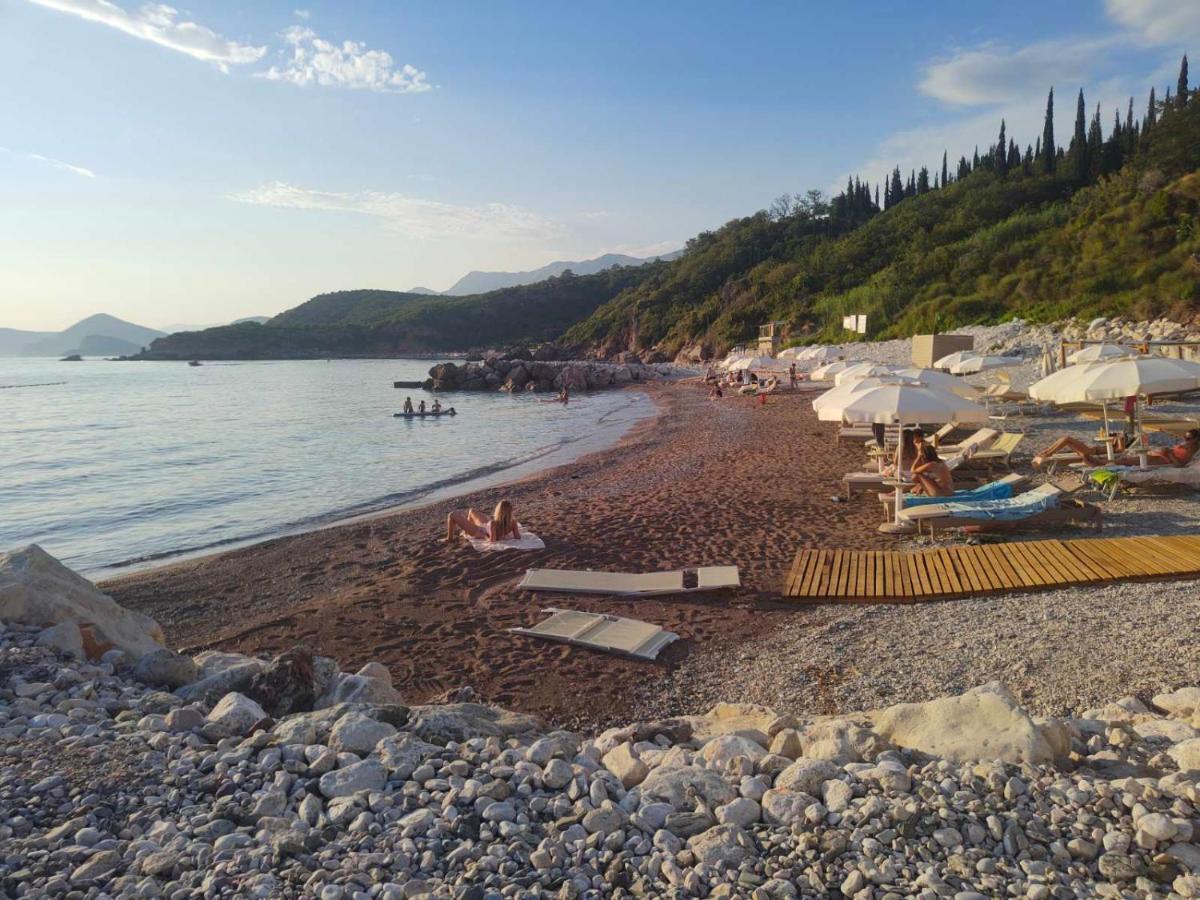 Apartments Drobni Pijesak Petrovac 外观 照片