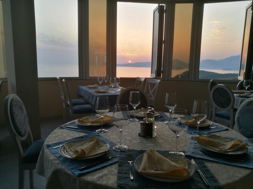 Apartments Drobni Pijesak Petrovac 外观 照片