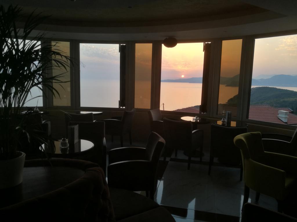 Apartments Drobni Pijesak Petrovac 外观 照片