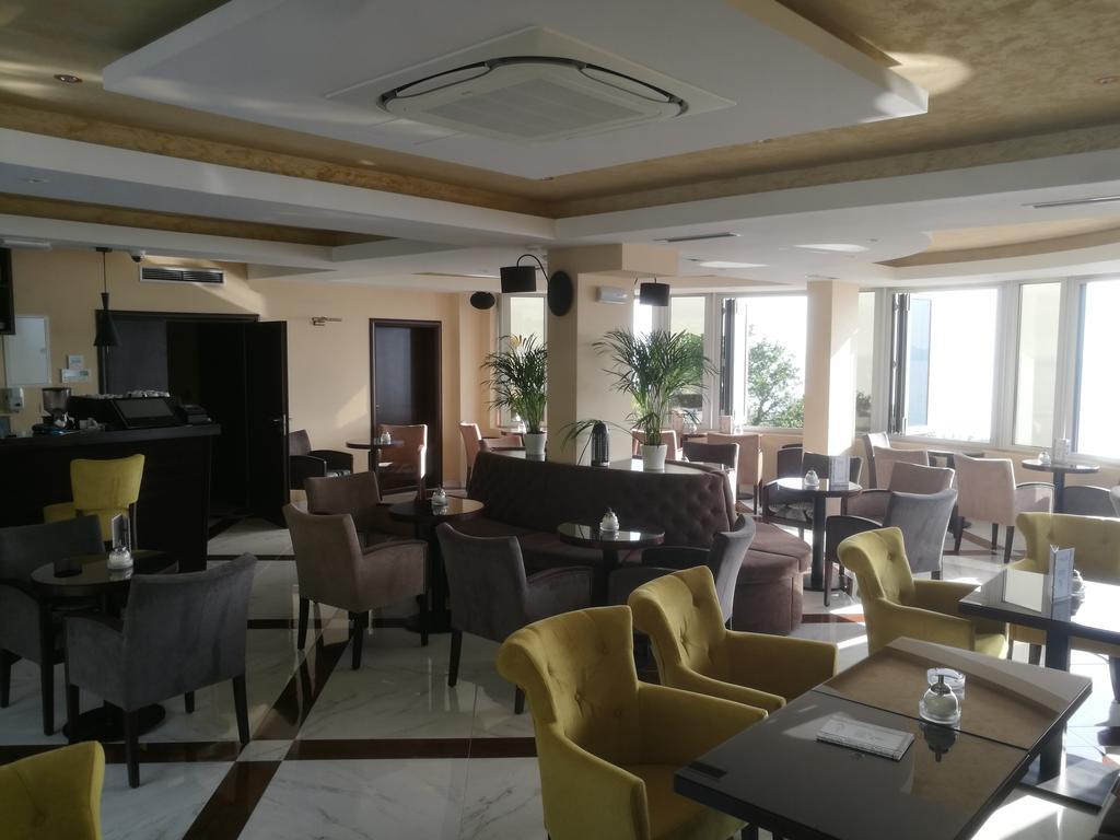 Apartments Drobni Pijesak Petrovac 外观 照片